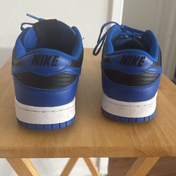 Blue and black low Nike men’s dunks - Picture 3 of 5
